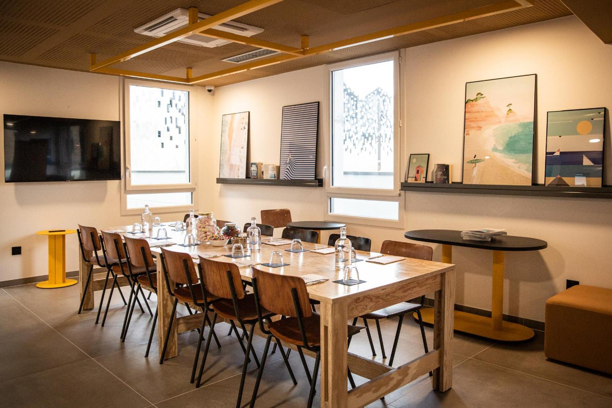 Jost Hostel Le Havre Centre Gare מראה חיצוני תמונה